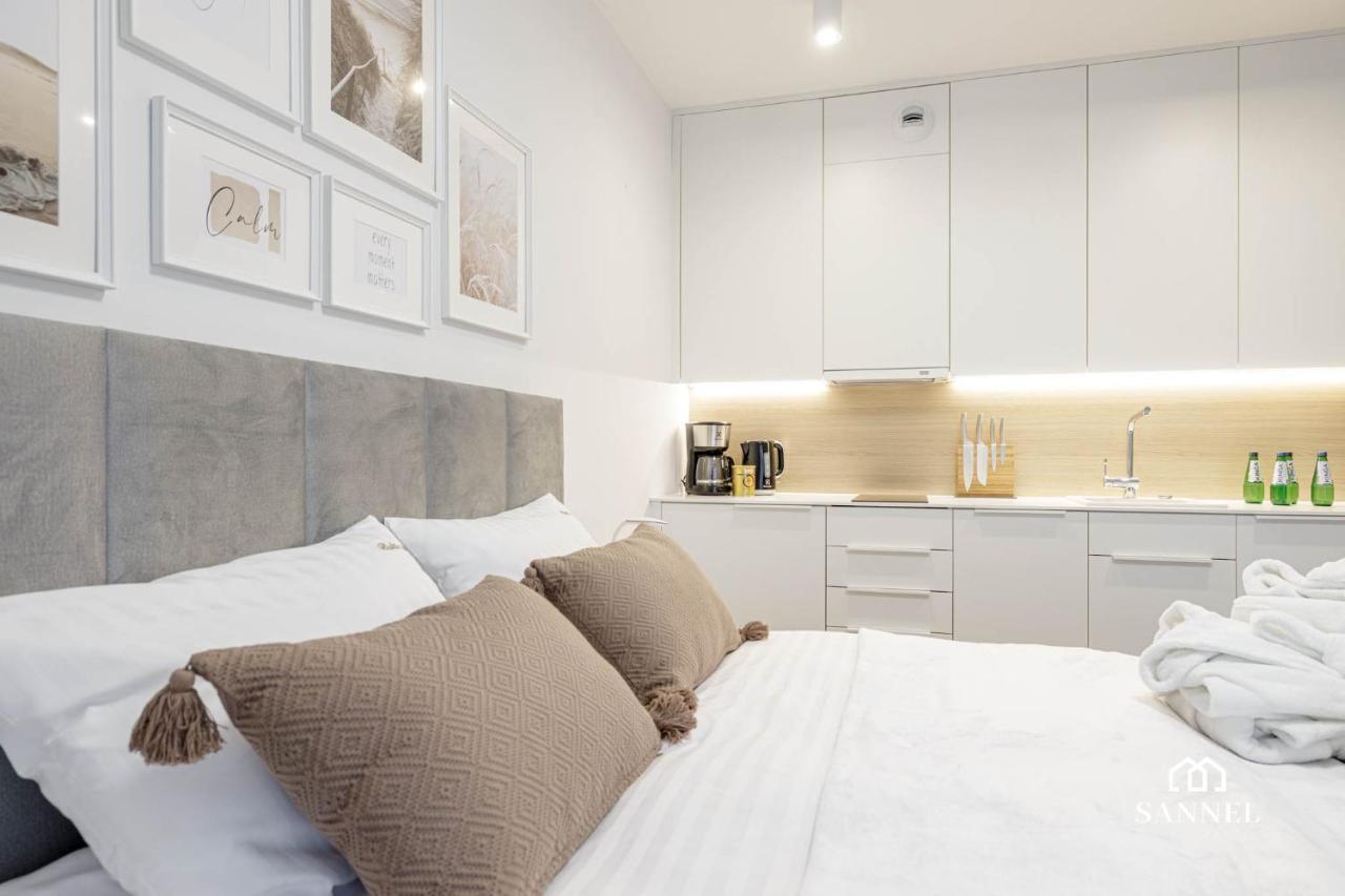 Apartament Baltic Dune Z Dostepem Do Basenow,Jacuzzi,Strefy Saun - Pinea Apartments Pobierowo-Sannel Apartments For Rent エクステリア 写真
